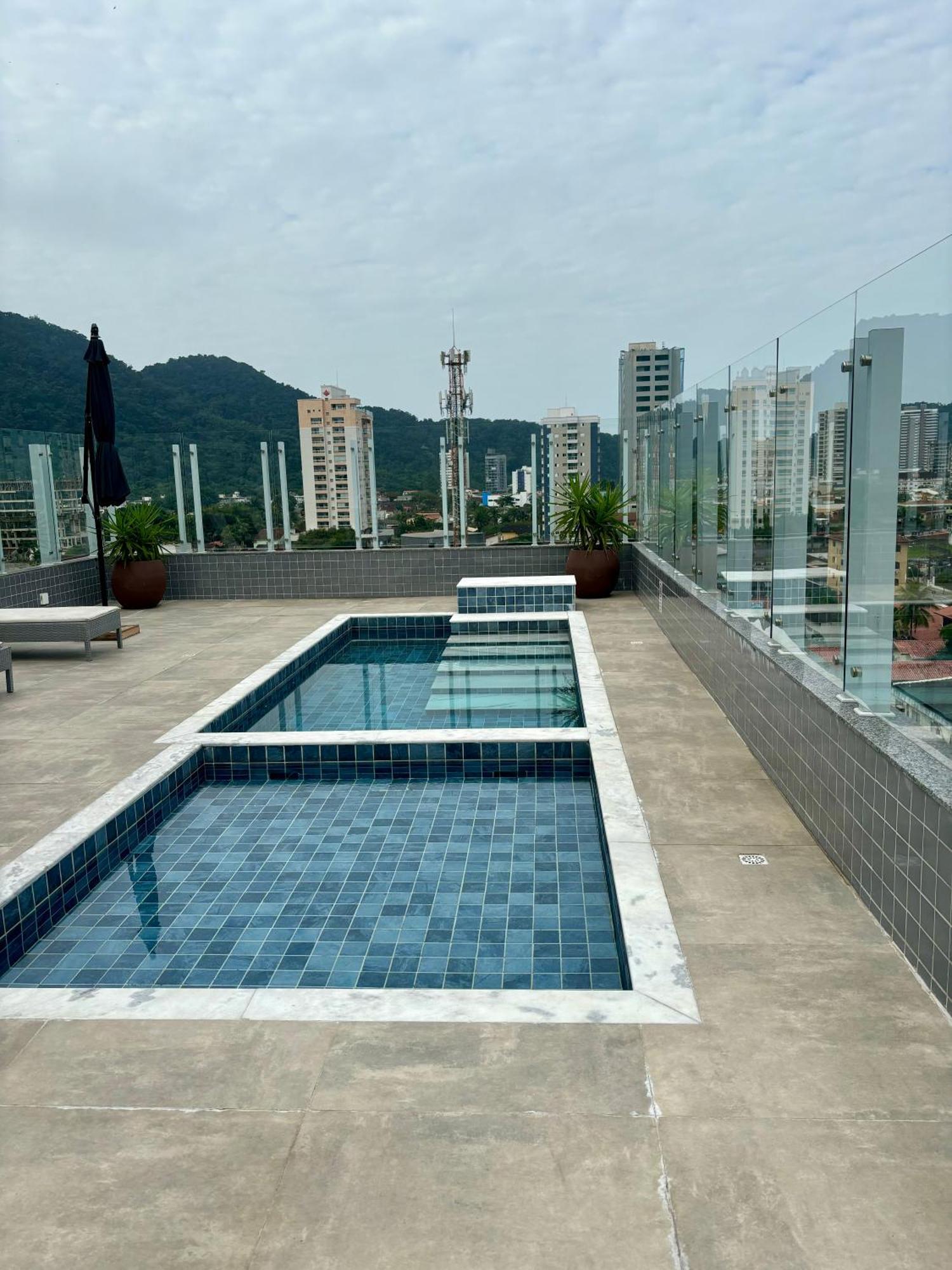 Novo Apto Canto Do Forte, Rua Praia Vista Montanha, Com Wi Fi, Homebeach10, 01 Vaga De Garagem, Melhores Restaurantes Ao Lado Прая Гранде Екстериор снимка